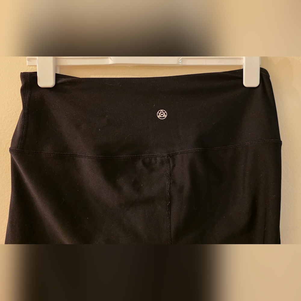 Tesla Womens Classic Black Leggings (Size Large)‎ - Picture 6 of 14